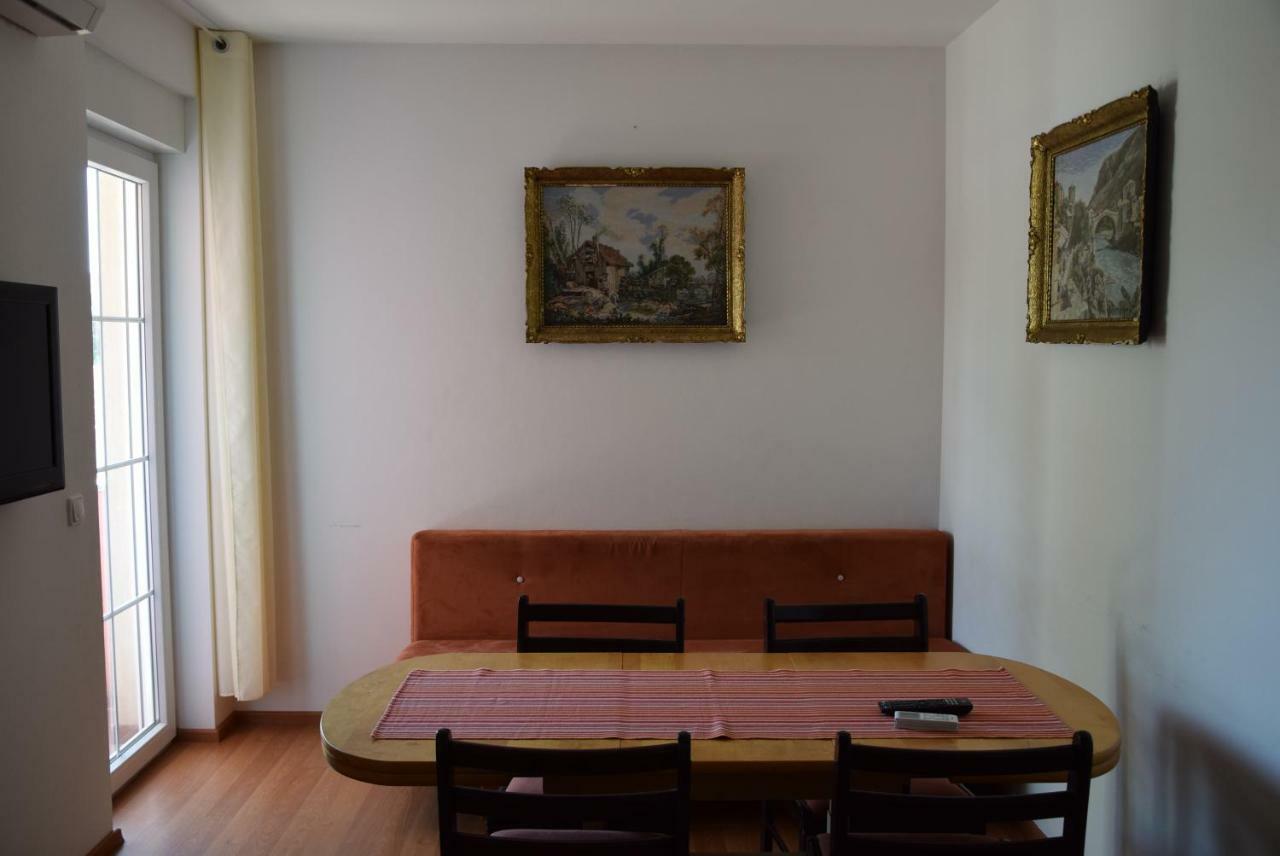 Apartmani Diana Medulin Exterior foto