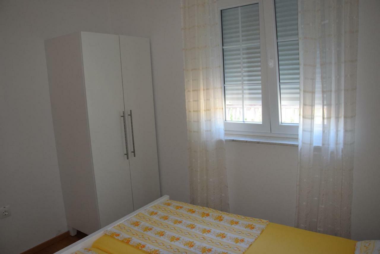 Apartmani Diana Medulin Exterior foto